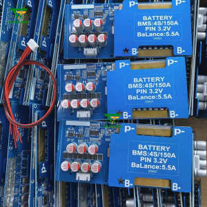 Alternative view of Mạch BMS 150A / 250A/ 300A công suất lớn- tích hợp cân bằng chủ động 5.5A (dành cho hệ pin 4s 3,2V)