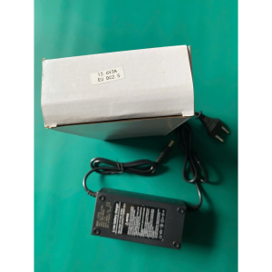 Alternative view of Sạc adapter 12,6v 3A có đèn báo , đầy tự ngắt, chuyên sạc pin li-on 12v (12,6v)